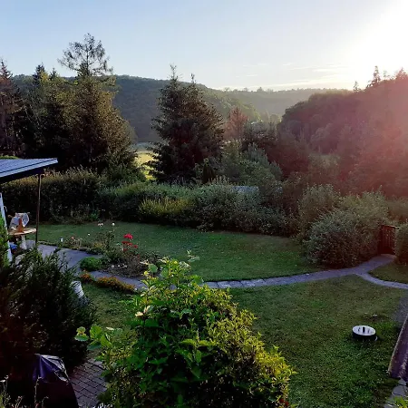 Talblick 2 - Ihr Zuhause : Mitten Im Idyllischen Tal Bad Bibra