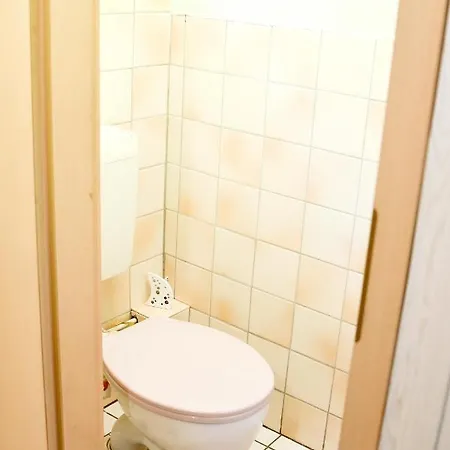 Talblick 2 - Ihr Zuhause : Mitten Im Idyllischen Tal * Bad Bibra