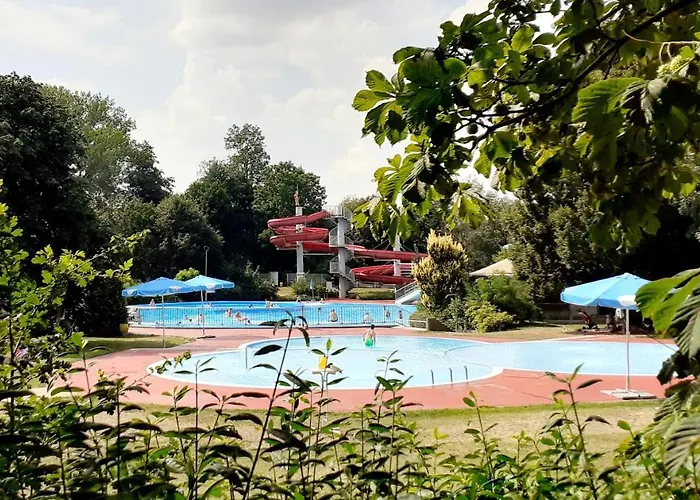 Talblick 2 - Ihr Zuhause : Mitten Im Idyllischen Tal Vakantiehuis Bad Bibra